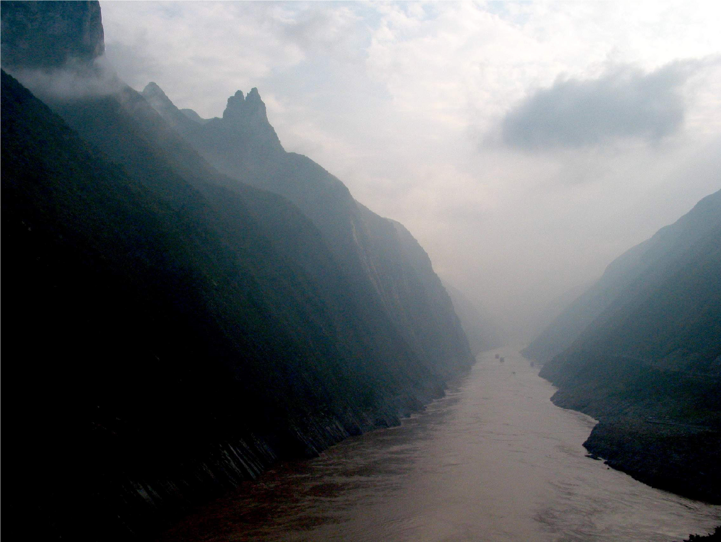 三峡 2002