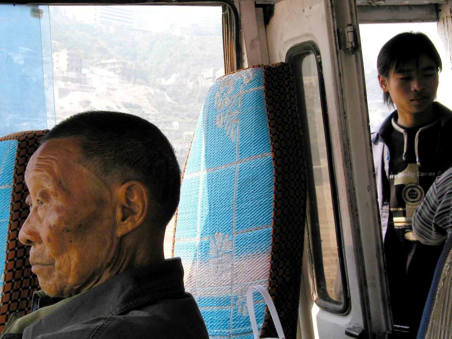 三峡 2002