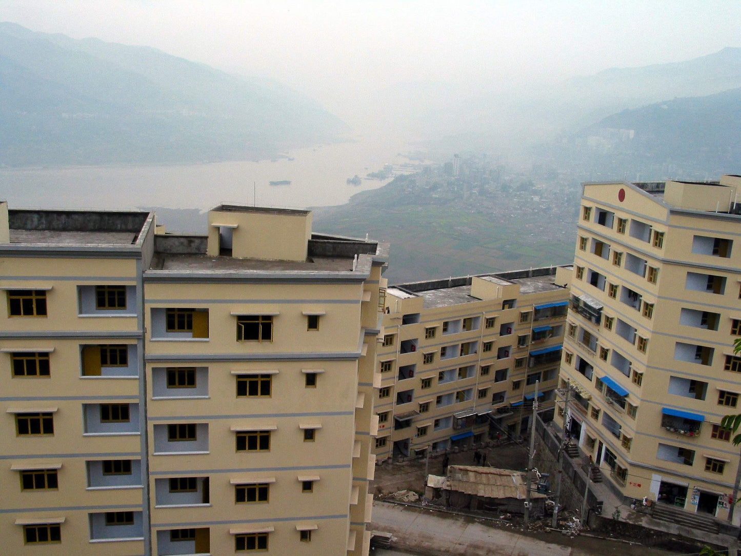 三峡 2002