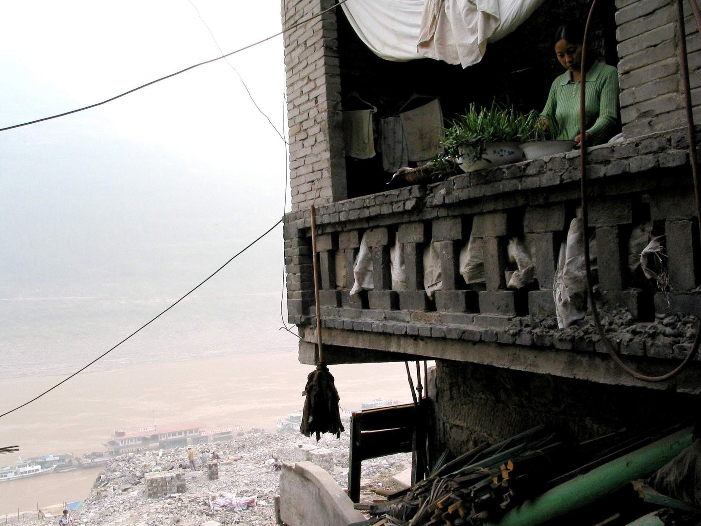 三峡 2002